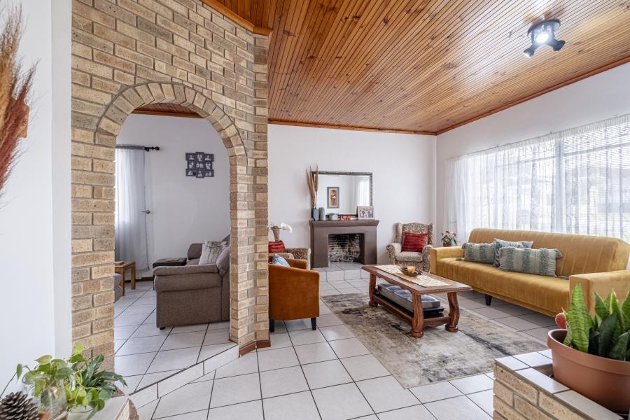 4 Bedroom Property for Sale in Cotswold Eastern Cape
